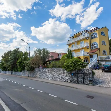 Akelava Apartman Crikvenica